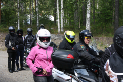 Ämsee Hanxilla esittäytymässä 27.7.12